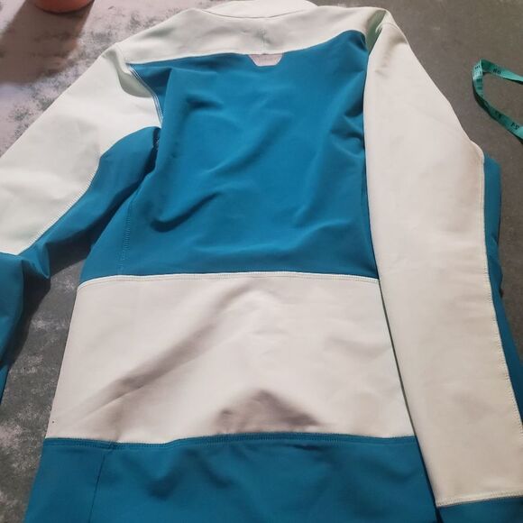 Patagonia In Traverse Hybrid Soft Shell Jacket  arctic mint sz Small - Picture 3 of 3